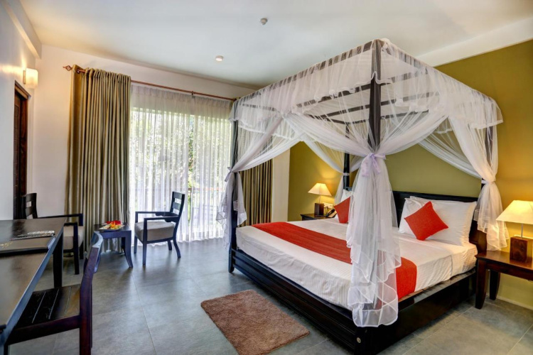 Tropical Life Resort And Spa