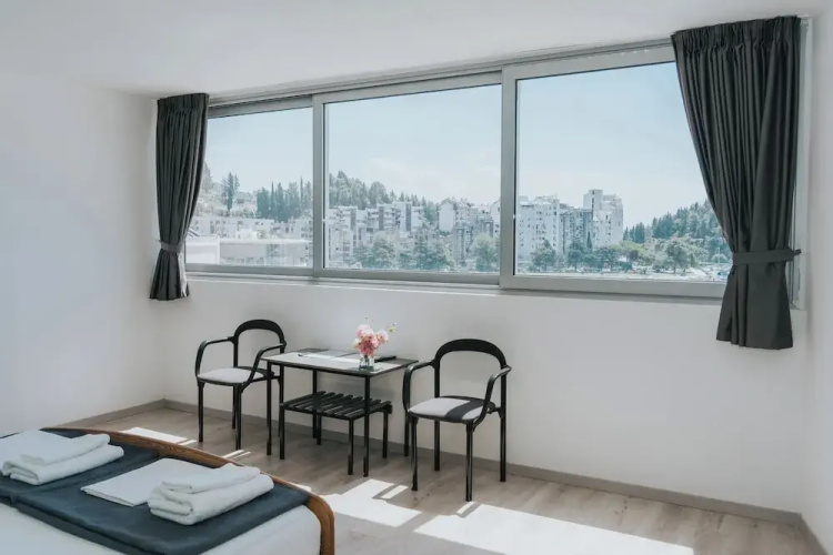 Hotel Tolero