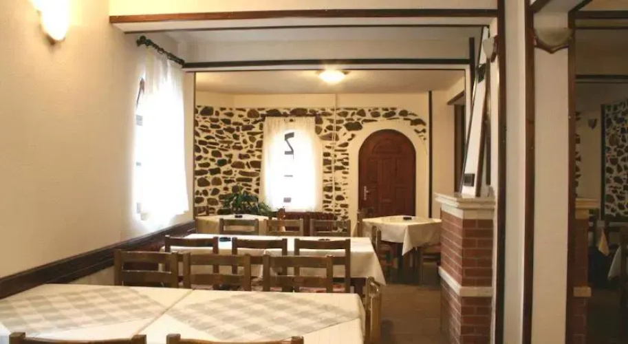 Dinko Motel