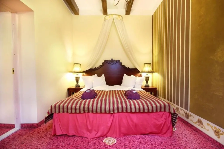 Suite with balcony