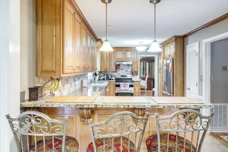 3 Bedrooms Cottage
