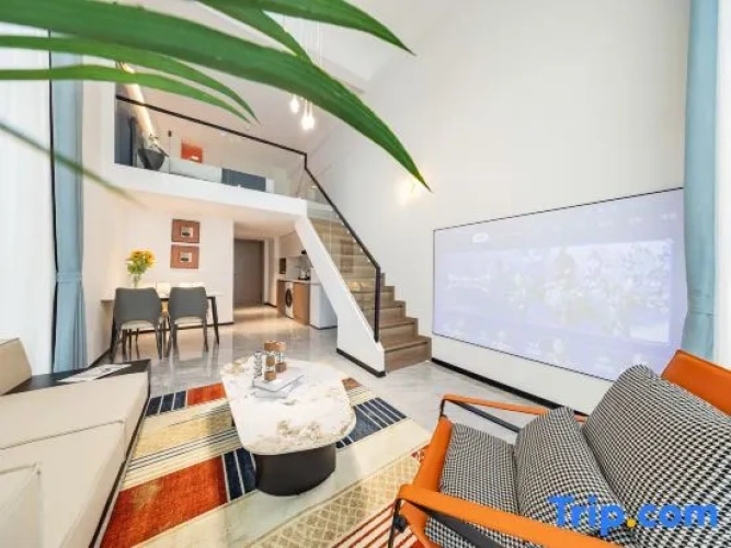 Duplex Suite with city view