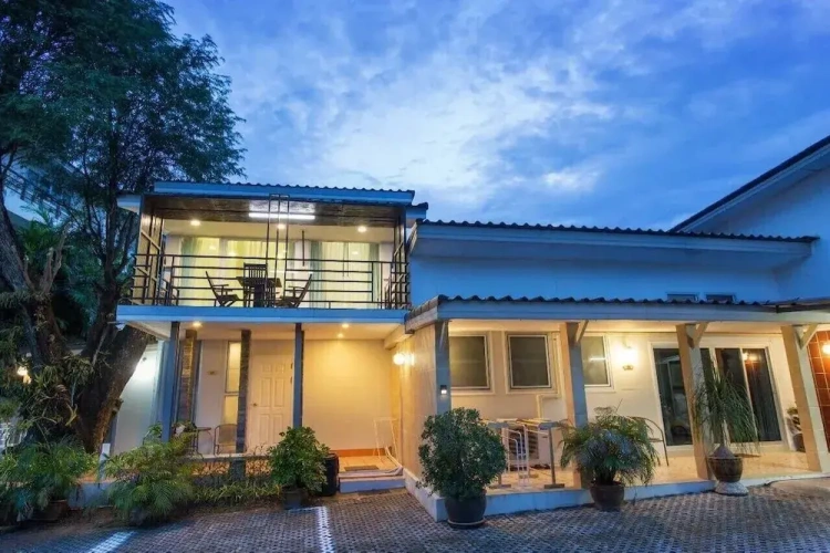 Classic Villa