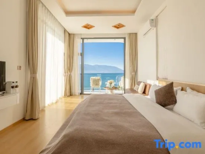 Standard Double room with balcony and with sea view