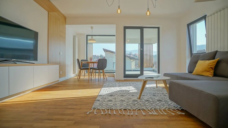 CN2i Luxury Accommodation Bobalna