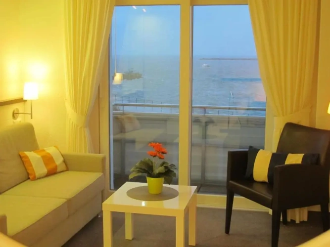 Standard Quadruple room with balcony and with lake view
