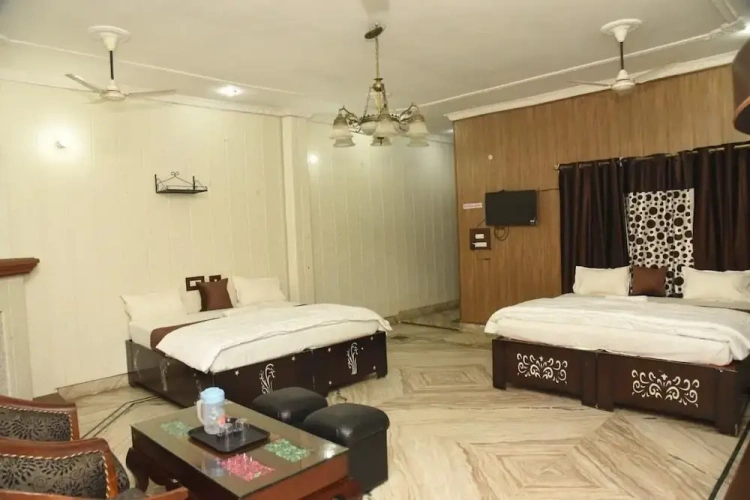Deluxe Triple room