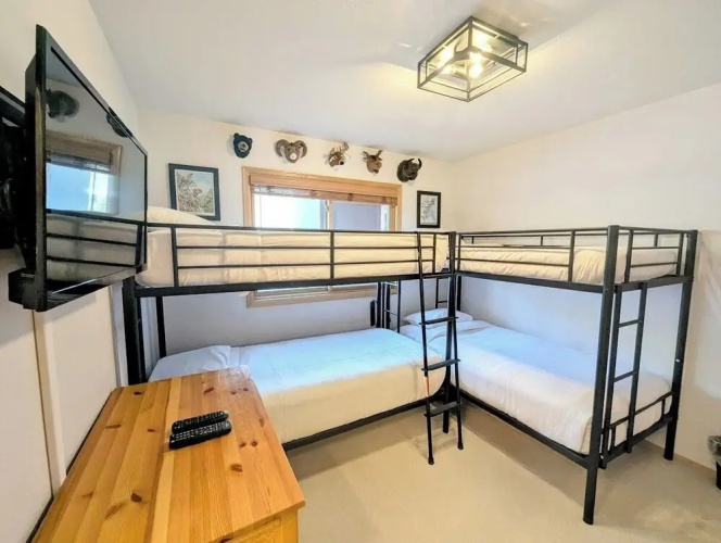 Cinnamon Ridge C114