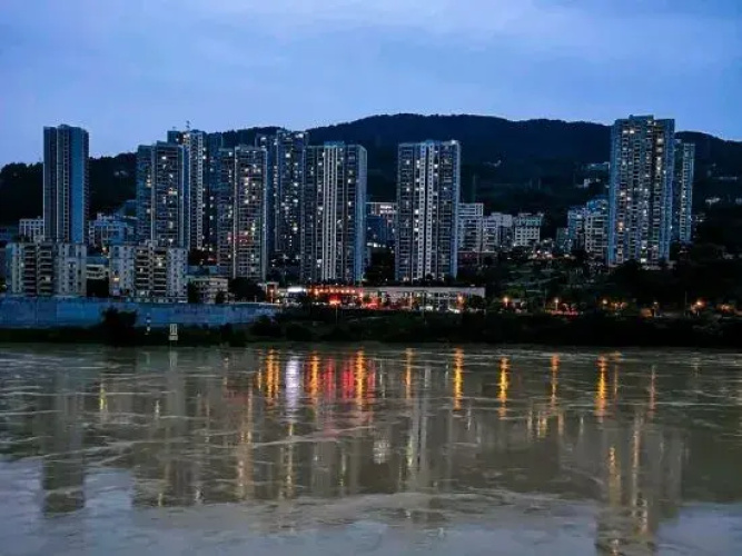 Qiangxing Inn