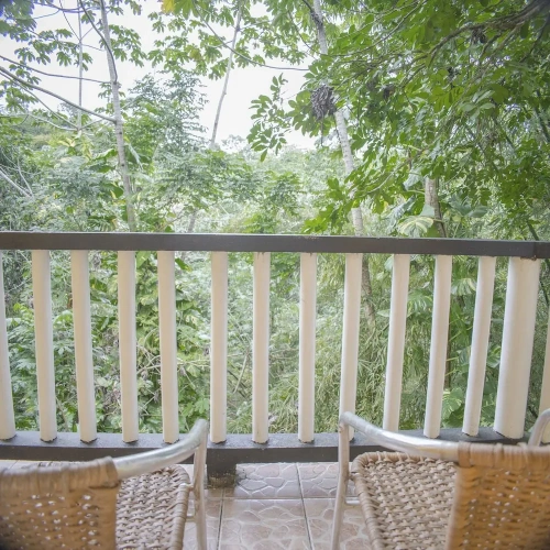 Standard Triple room with balcony