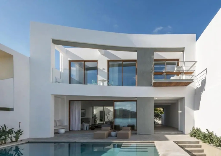Villa beachfront