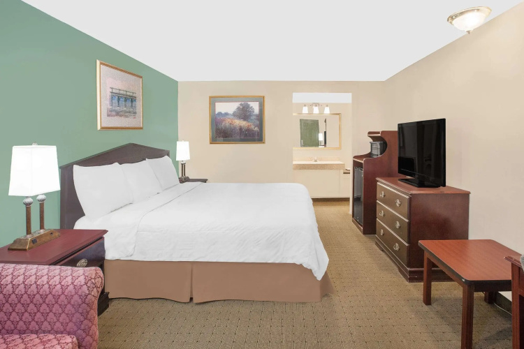 Knights Inn Battle Creek