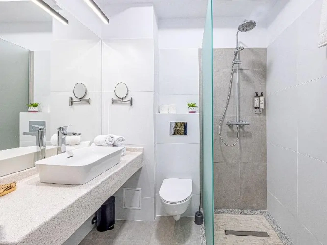 Premium Double room with balcony