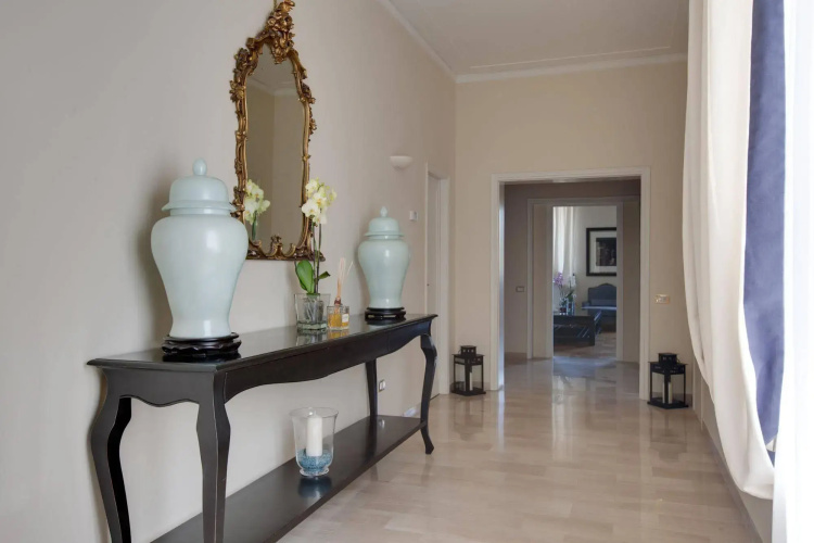 Kometa Suites & Apartments