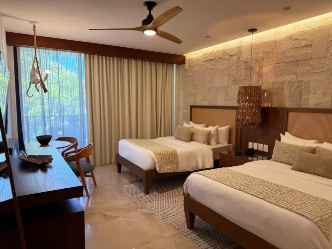 Deluxe Double room with balcony and with garden view