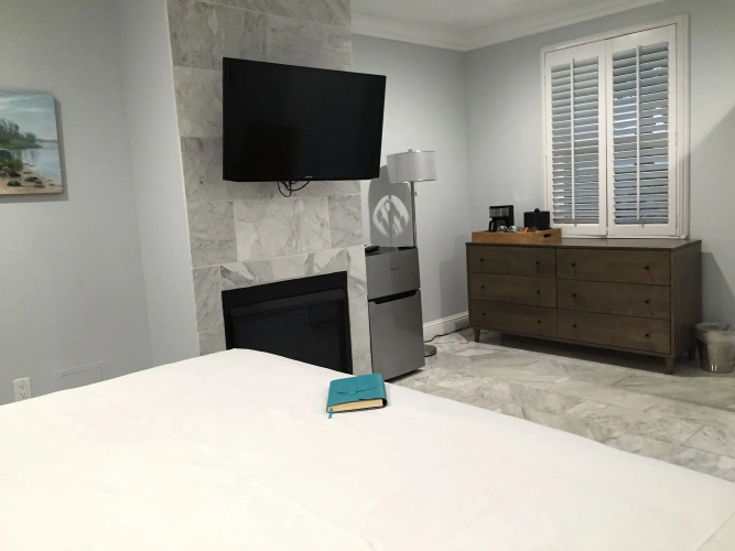 Beach Bungalow Inn and Suites
