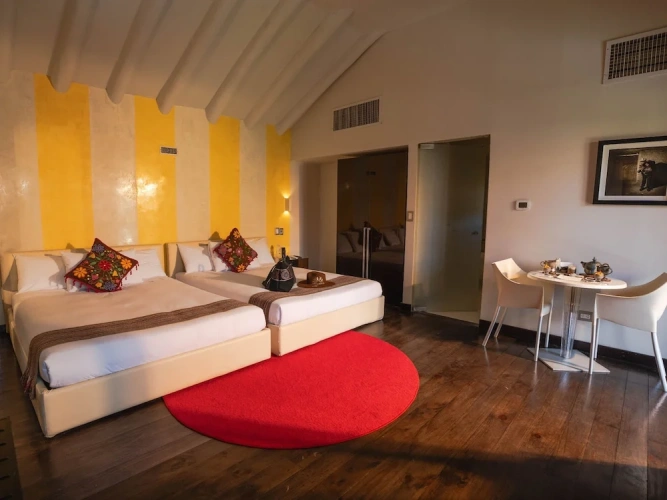 Suite with balcony