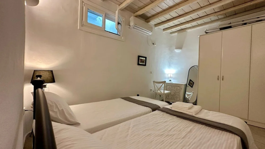 Fayrouz Psarrou Beach Mykonos