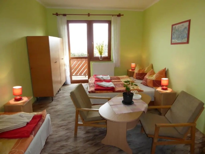 Economy Quadruple room with view