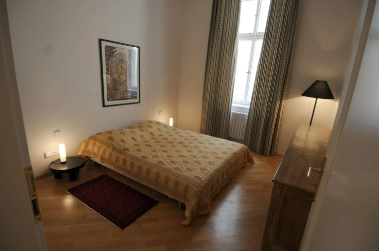 PVH Charming Flats Odboru