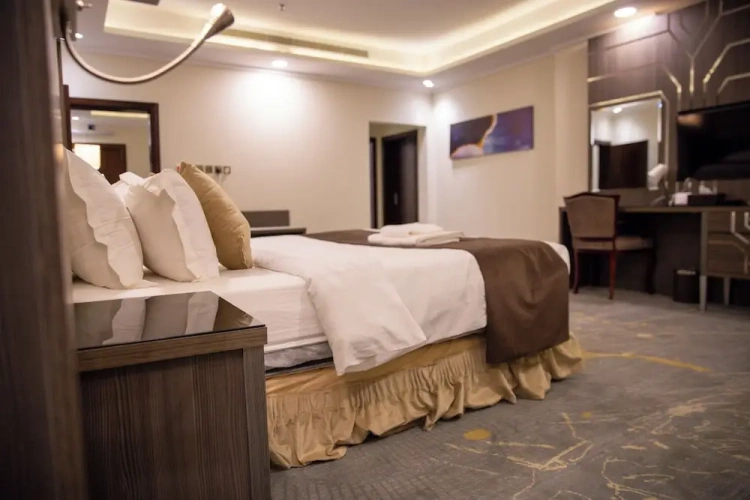 1 Bedroom Suite