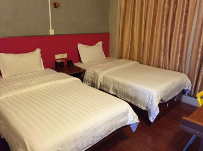 Guangzhou Junlai Hotel