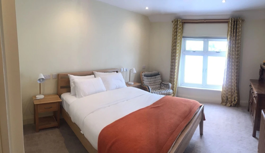 Newell Restaurant and Rooms