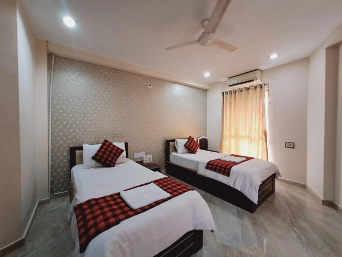Hotel Tulsi