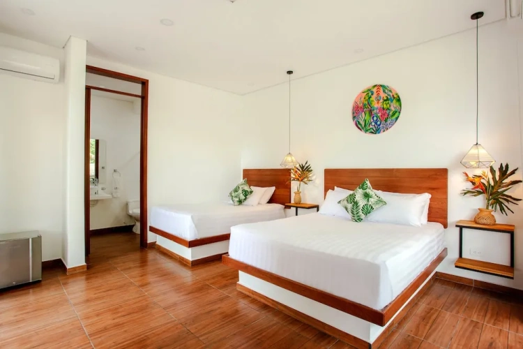 Superior Triple room with garden view