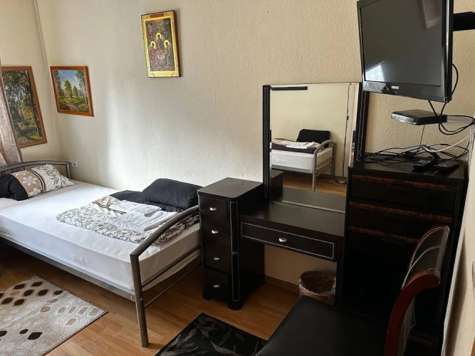 Bed in Dorm with balcony