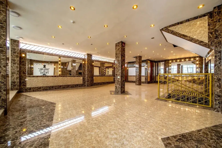 Gran Hotel Tumi de Oro