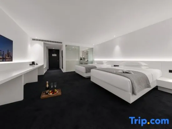 Luxury Twin room