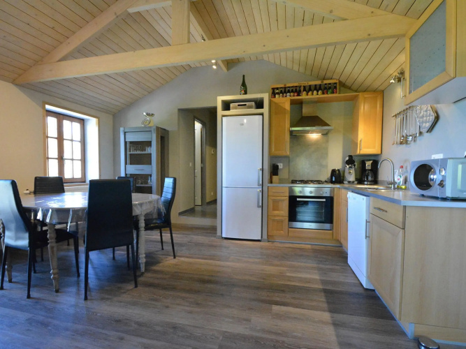 Charming Chalet in Vielsalm