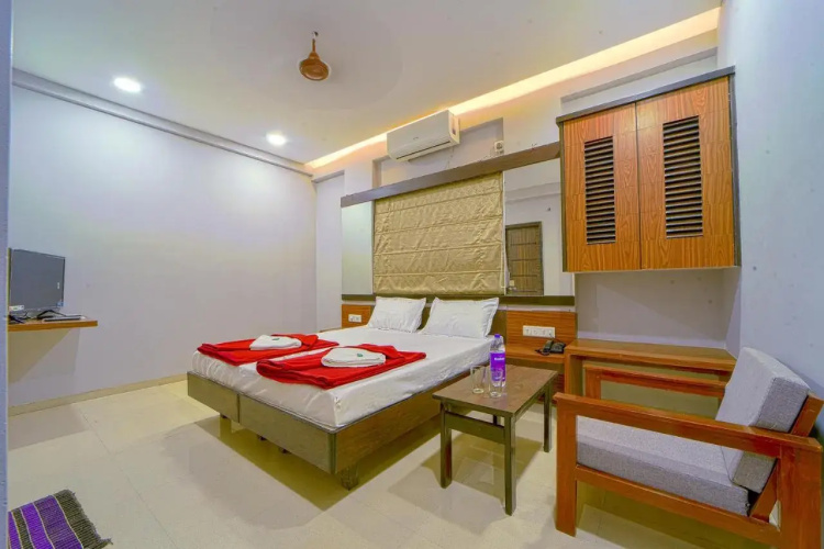 Shri Dwarka lodging