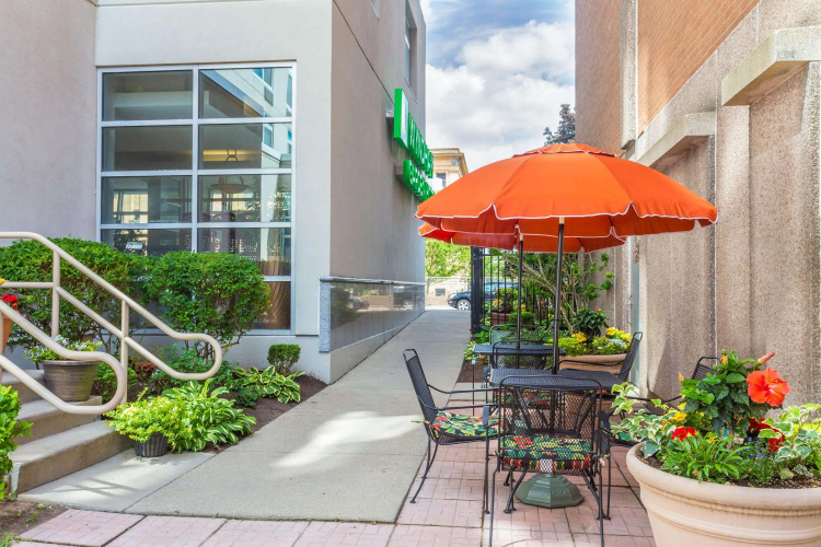 Wyndham Garden Buffalo Downtown photo 16