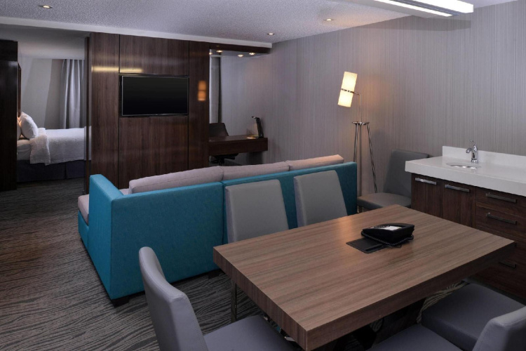 Courtyard by Marriott Saskatoon Airport