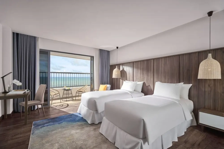 Deluxe Twin room with balcony and with ocean view