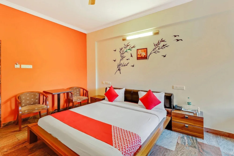 OYO 451 Goyal Residency