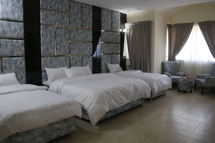 Standard Family room
