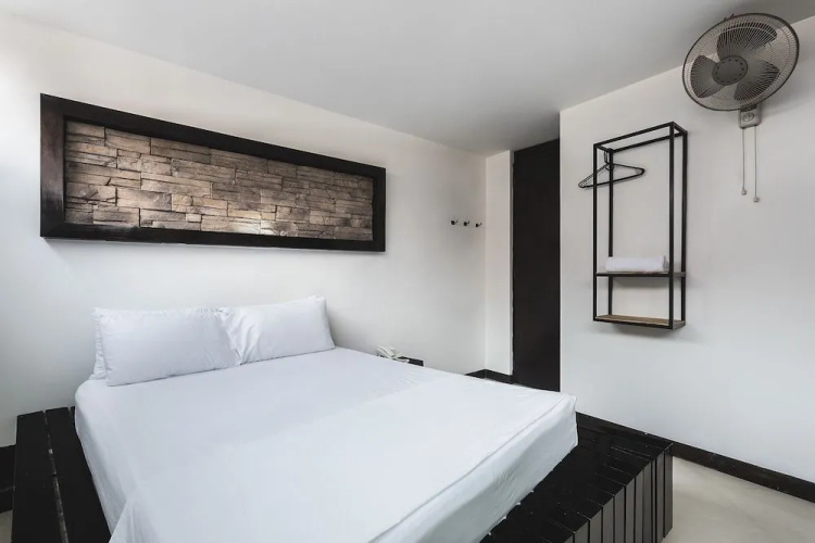 Hotel Kong