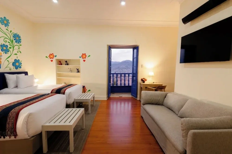 Standard Family room