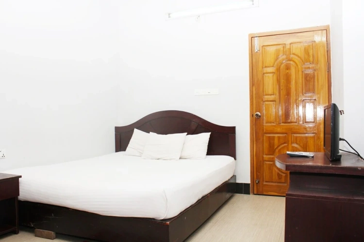 Standard Twin Family room