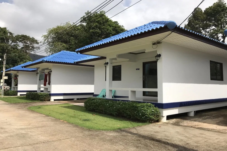 Nonthawat House
