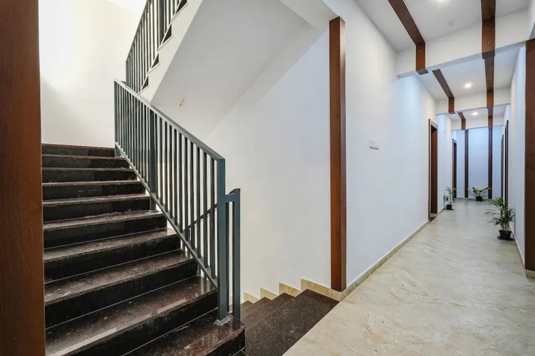 Fabhotel Tree Suites