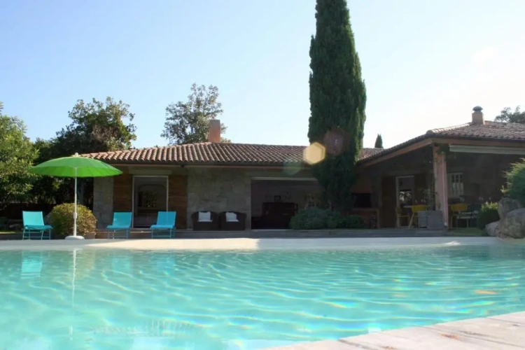 Villa