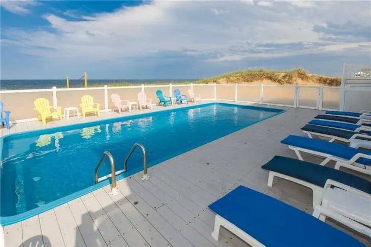 Blue Dolphin - 11 Br Home