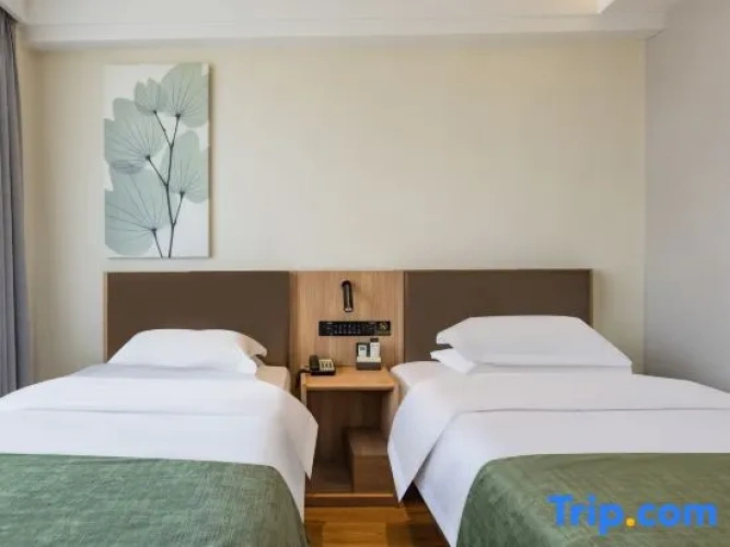 Deluxe Double Suite