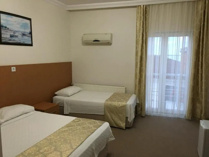Comfort Triple room with view