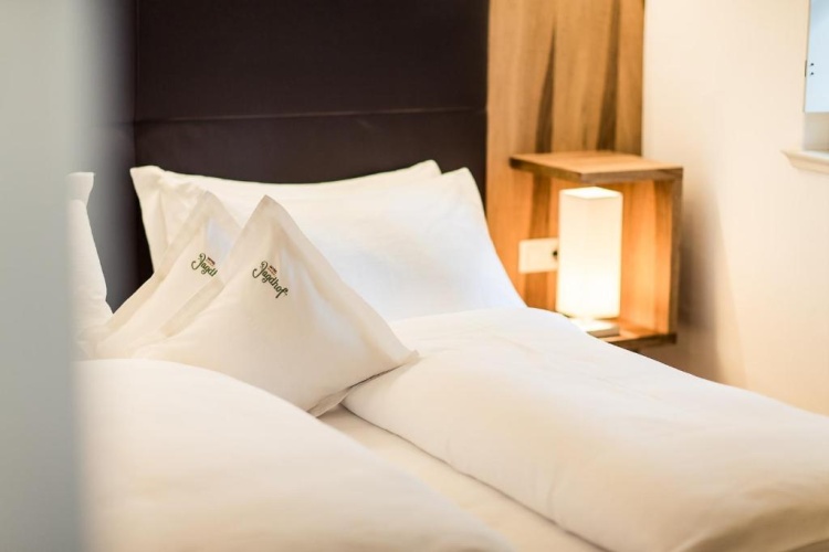 2 Bedrooms Suite
