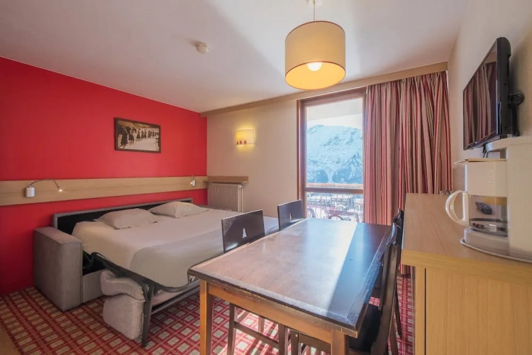 1 Bedroom Classic Apartment